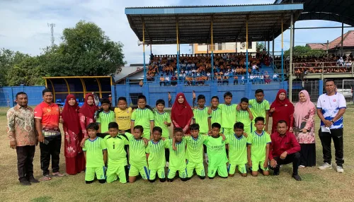 MIN 9 Kota Banda Aceh Raih Juara 1 Dalam Laga Persahabatan Turnamen Piala Trofeo De Famiglia. 