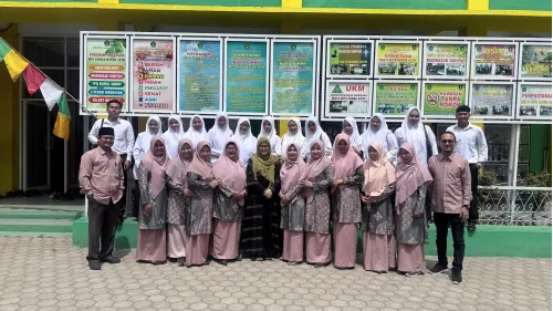 MIN 9 Kota Banda Aceh Terima 14 Mahasiswa PPL Fakultas Tarbiyah UIN Ar-Raniry