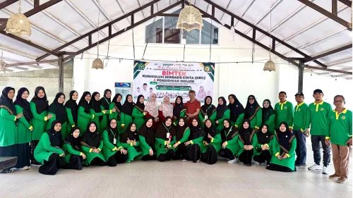 Mantapkan Pemahaman KBC Inklusif, MIN 9 Kota Banda Aceh Gelar Bimtek Indoor-Outdoor: Menumbuhkan Guru yang Mendidik dengan Cinta
